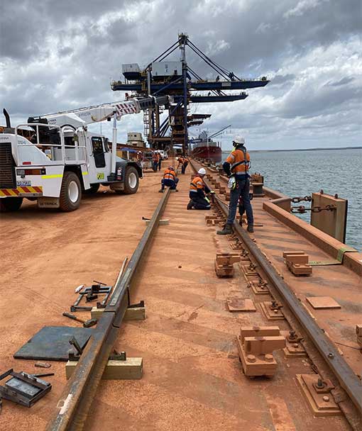 Replacement of Fisherman's Landing 1 rail located in Gladstone ports